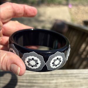 Black and White Floral Bangle Bracelet